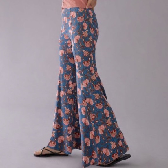 ✨ Anthropologie Drapey Flare Pants Sz 14